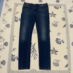 7 For All ManKind “Roxanne” Dark Blue Slim-Straight Jeans. Size 27.